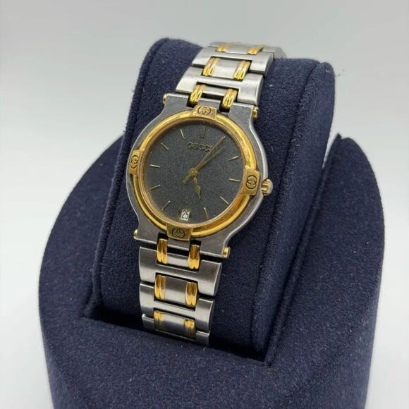 Vintage Gucci 9000M Two-Tone Quartz Men\'s Watch main image 7